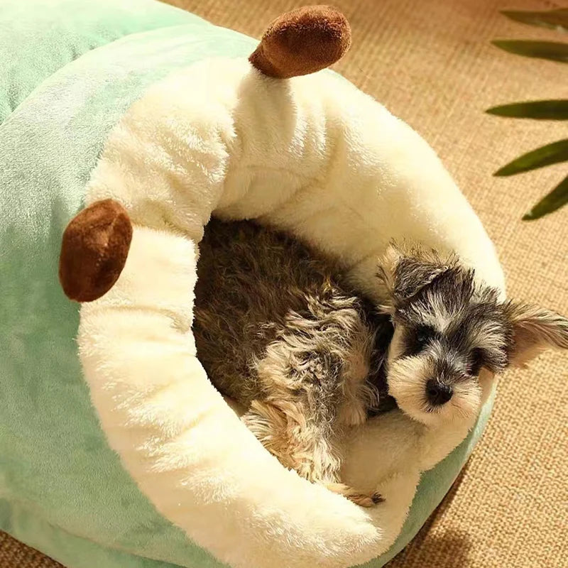 Cama Nido Refugio Pantufla / Diseño Cómodo y Seguro para tu Mascota